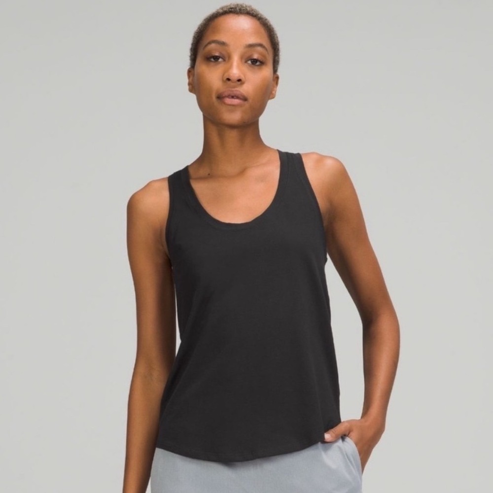 Lululemon Love Tank Top in Black